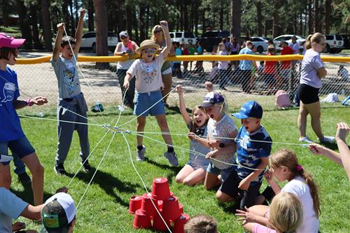 Fifth graders take on challenges and learn teamwork