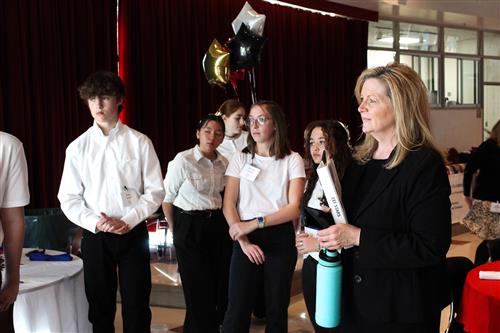 EEF president Kathy Jaffee speaks to students at the STARS banquet